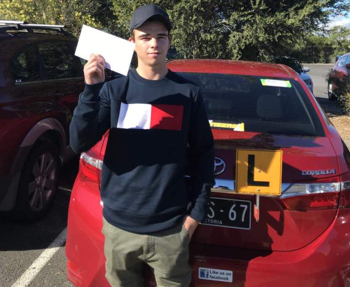 Driver's license Cranbourne